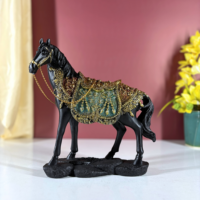 Midnight Regal Rajasthani Horse – Polyresin Décor by The Decor Paradise