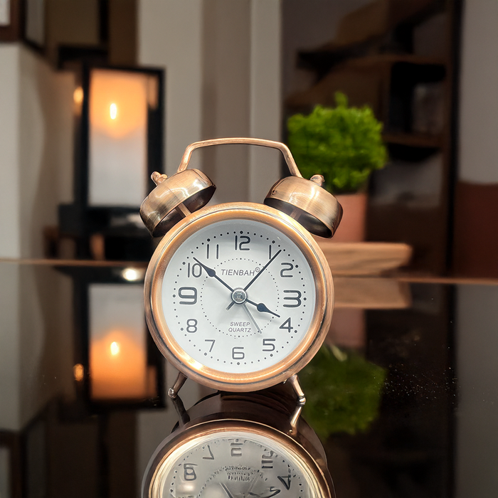 Timeless Vintage Metal Alarm Clock - Elegant Brass Finish