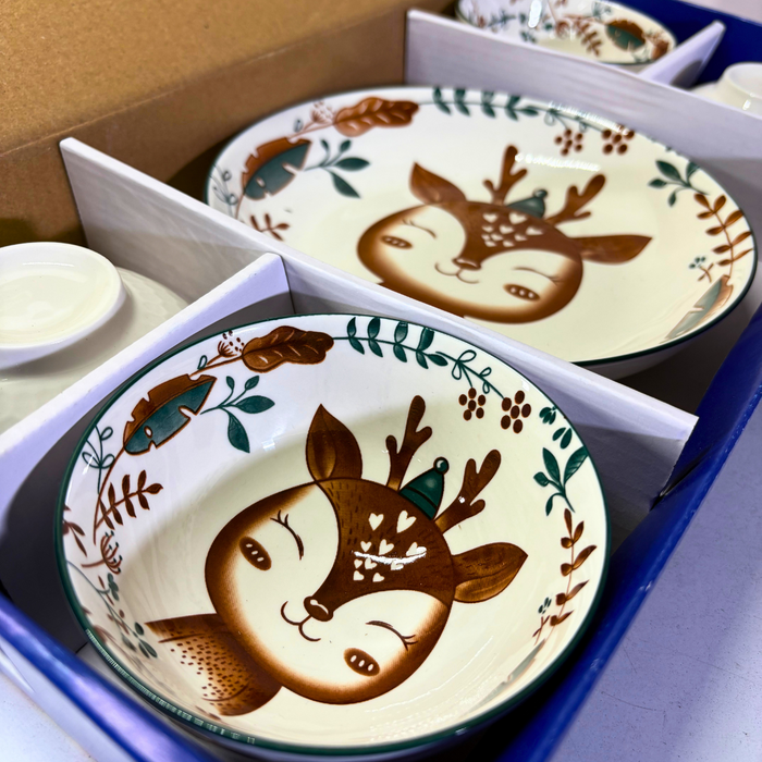 Woodland Deer Ceramic Bowl & Plate Gift Set (5 Pieces) – Forest Friends Dinnerware Collection
