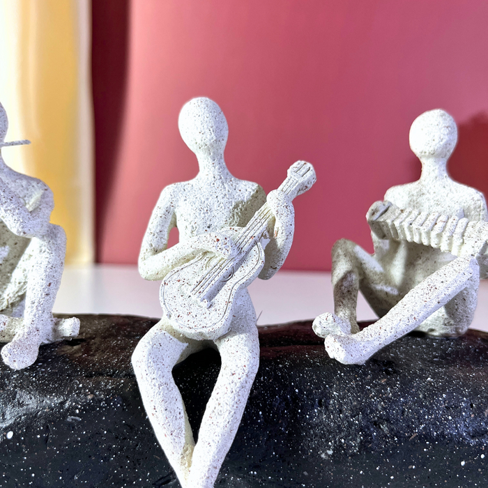Resin Musicians Quintet Showpiece Set – Handcrafted Musical Figurines by The Decor Paradise