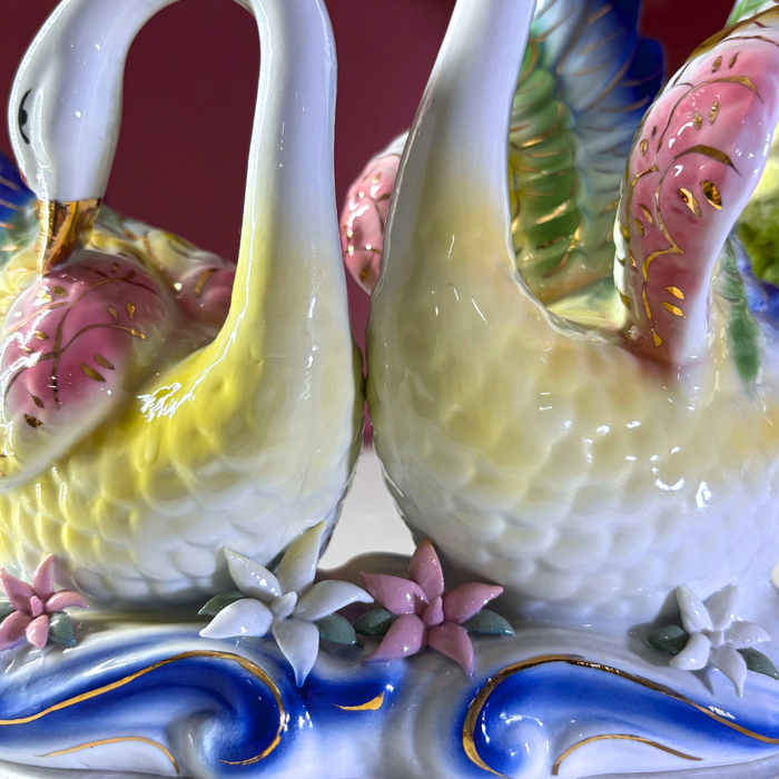 Majestic Harmony Ceramic Swan Duo – Premium Art Décor by The Decor Paradise
