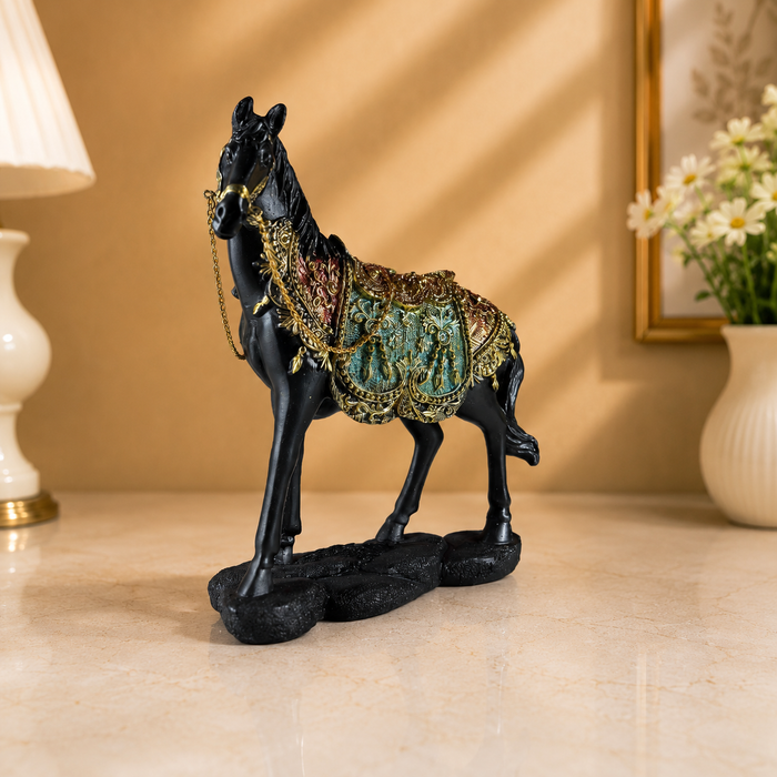 Elegant Horse Resin Figurine for Living Room Decoration