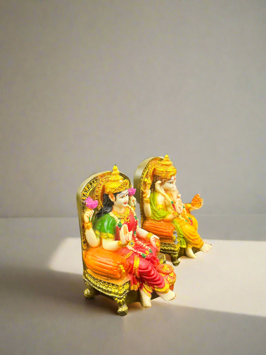 Lakshmi & Ganesha Idol Pair – A Symbol of Prosperity and Wisdom