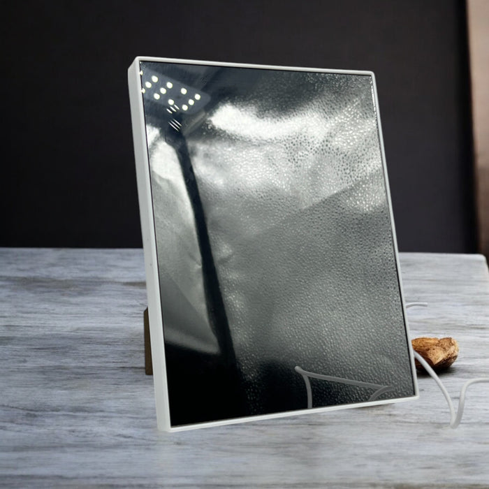 Infinity LED Mirror Finish Photo Frame – 6x8 Inch
