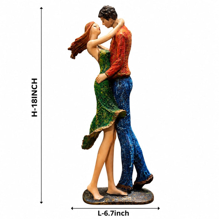 A dimensional diagram illustrating the exact height and width of the Multicolour Dancing Couple Figurine.