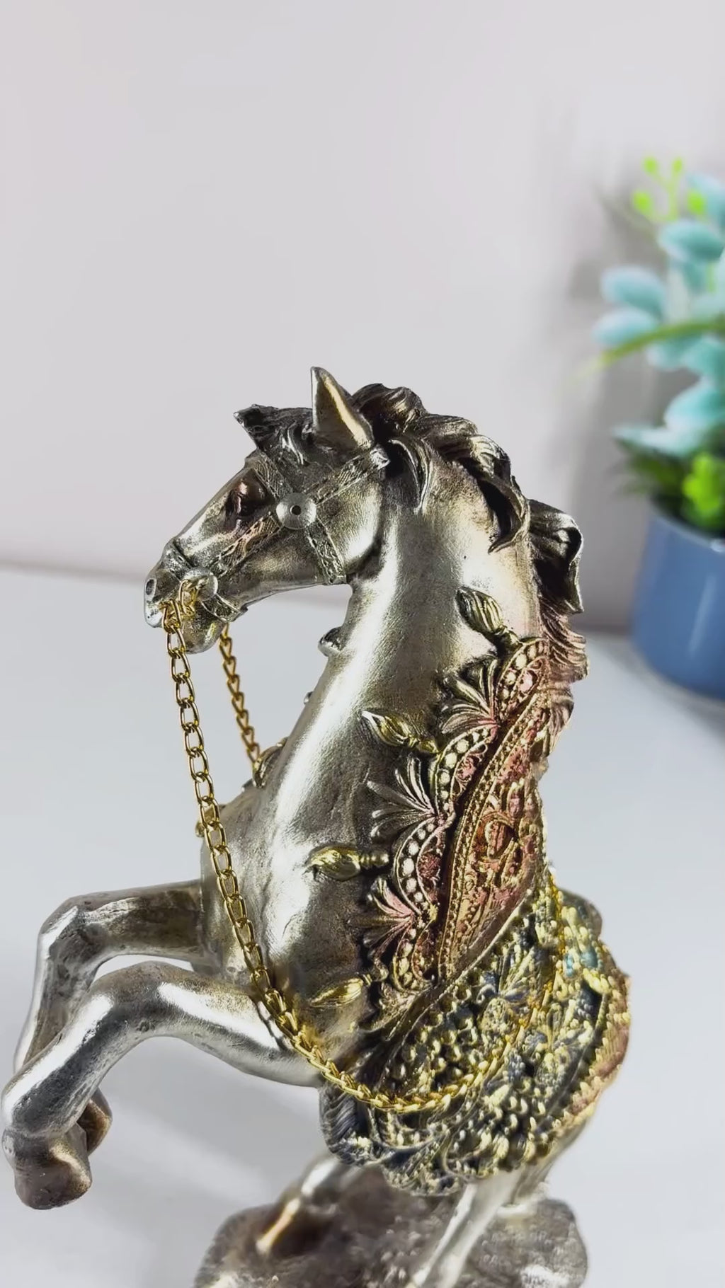 Luxury Horse Home Decor Showpiece | The Decor Paradise