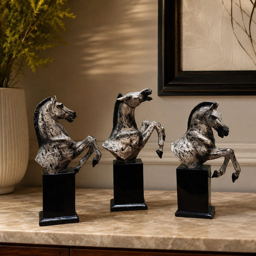 Exact dimension guide and measurement chart showing height and proportions of Set of 3 Rearing Horse Busts Resin Sculpture (11 Inch)
